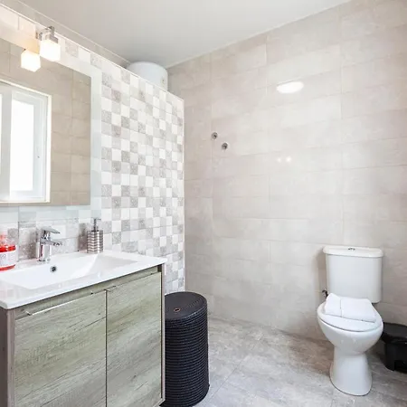 Spacious Designer Apt With Private Seaview Balcony By 360 Estates Buġibba