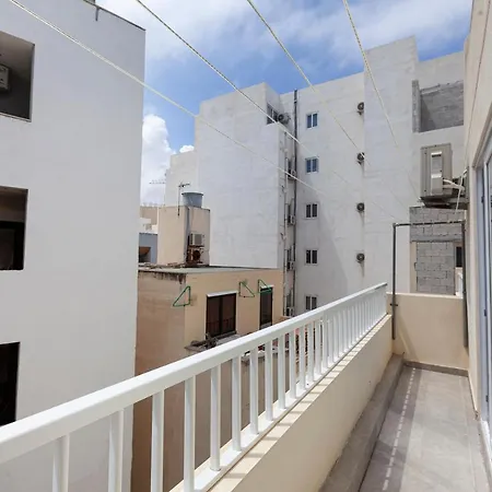 Spacious Designer Apt With Private Seaview Balcony By 360 Estates * Bugibba