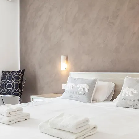 Apartment Spacious Designer Apt With Private Seaview Balcony By 360 Estates *